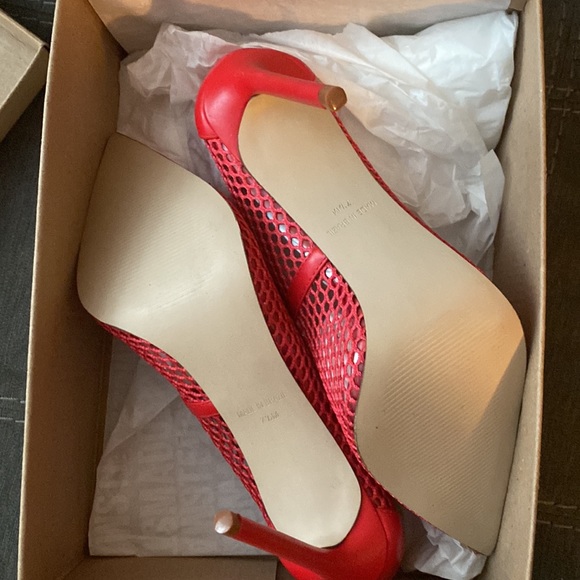 Red fishnet pumps BRAND NEW. NEVER BEEN WORN. - Picture 6 of 11